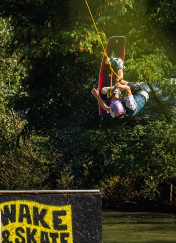 XWAKE KATEGORIA PLAYFULL